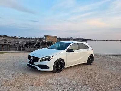 Usata Mercedes A200 Premium 136 CV (100 kW) 2016 Bianco Berlina
