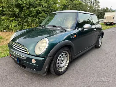 Usata Mini One D 88 CV (64 kW) 2005 Verde Utilitaria