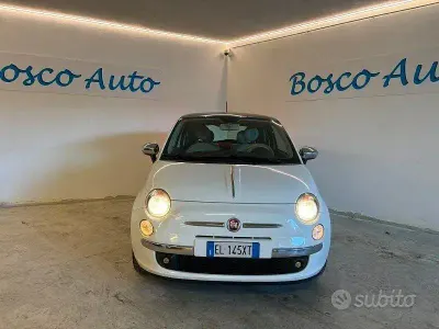 Usata Fiat 500 Lounge 69 CV (50 kW) 2012 Bianco Utilitaria
