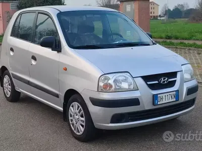 Usata Hyundai Atos Active 63 CV (46 kW) 2007 Grigio Utilitaria
