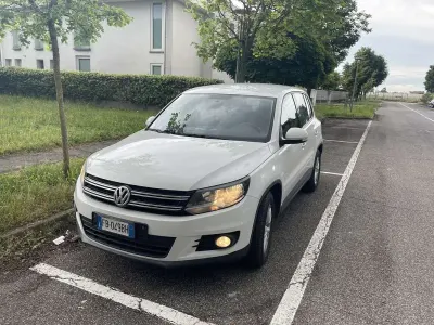 Usata VW Tiguan 110 CV (80 kW) 2015 Bianco SUV