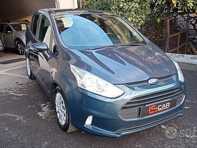 Usado Ford B-MAX Titanium 75 CV (55 kW) 2013 Gris Monovolumen