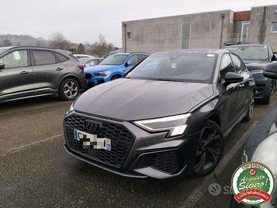 Usata Audi A3 S-Line 150 CV (110 kW) 2022 Grigio Berlina