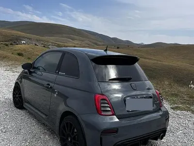 Usata Abarth 595 145 CV (106 kW) 2018 Grigio Berlina