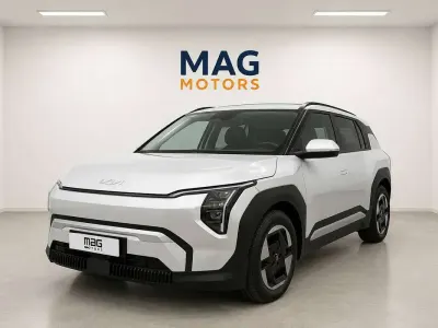 Usata Kia EV3 Air 50 kW (68 CV) 2025 Beige SUV
