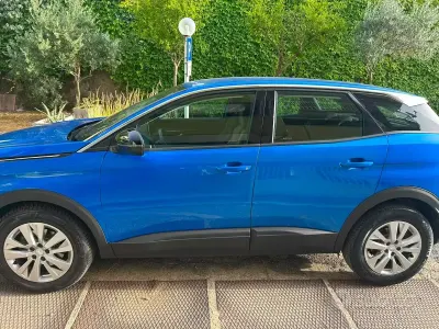 Usata Peugeot 3008 131 CV (96 kW) 2023 Bluazzurro SUV