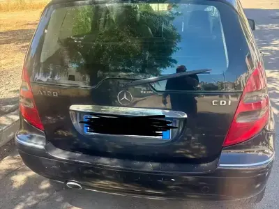 Usata Mercedes A180 2004 Nero Utilitaria