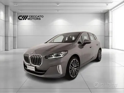 Usata BMW 218 Active Tourer Luxury Line 150 CV (110 kW) 2022 Grigio Monovolume