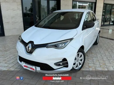Usata Renault Zoe Life 50 kW (69 CV) 2022 Bianco Utilitaria