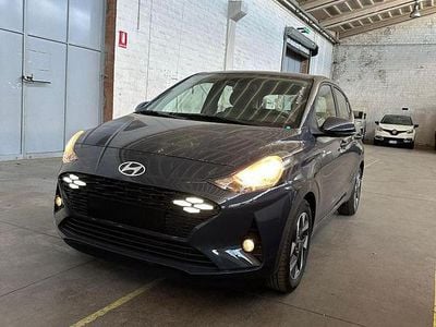 Nuova Hyundai i10 63 CV (46 kW) 2025 Antracite metallizzato Utilitaria