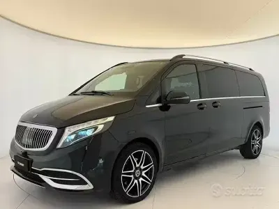 Usata Mercedes V250 Premium 190 CV (139 kW) 2019 Nero Monovolume