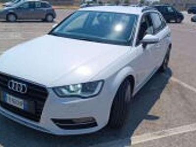 Usata Audi A3 Attraction 110 CV (80 kW) 2015 Berlina