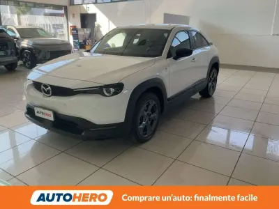 Usata Mazda MX30 Prime-Line 82 CV (60 kW) 2024 Bianco SUV