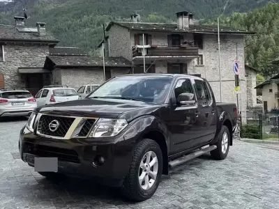 Usata Nissan Navara 190 CV (139 kW) 2011 Pick-up