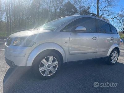 Usata Audi A2 75 CV (55 kW) 2001 Grigio Utilitaria