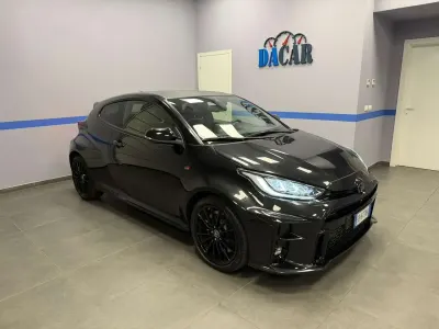 Usata Toyota Yaris 261 CV (191 kW) 2021 Nero Utilitaria