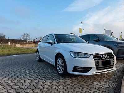 Usata Audi A3 110 CV (80 kW) 2015 Bianco Berlina