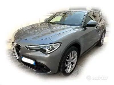 Usata Alfa Romeo Stelvio 210 CV (154 kW) 2017 Grigio SUV