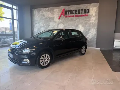 Usata VW Polo Comfortline 75 CV (55 kW) 2019 Nero Utilitaria