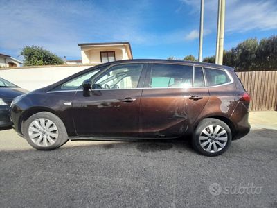 usata Opel Zafira 7 posti