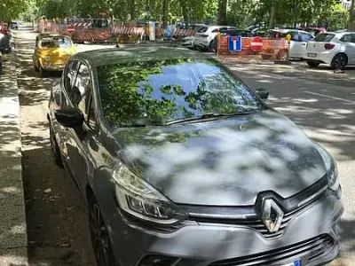 Usata Renault Clio IV Zen 90 CV (66 kW) 2019 Berlina
