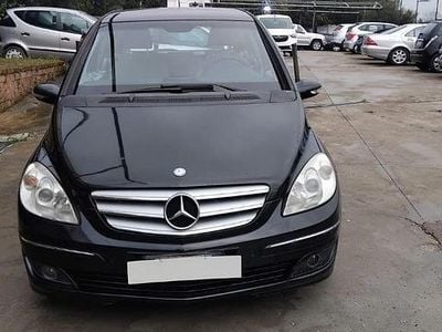 Usata Mercedes 200 Chrome 140 CV (102 kW) 2007 Nero