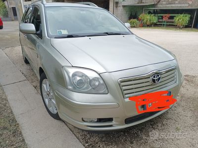 usata Toyota Avensis 2.0 d-4d 16v SW