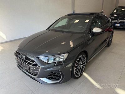 Usata Audi S3 Sport 333 CV (244 kW) 2024 Grigio(met.) Berlina
