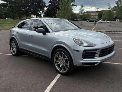 Usata 2021 Porsche Cayenne Coupe Coupé | 57.000 € (Buon prezzo)