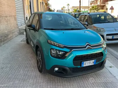 Usata Citroën C3 Feel 83 CV (61 kW) 2021 Verde Utilitaria
