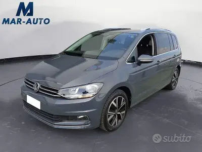 Occasion VW Touran Executive 150 PK (110 kW) 2022 Grijs MPV