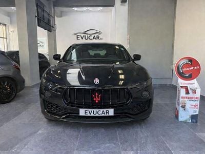 Gebraucht Maserati Levante 250 PS (183 kW) 2019 Schwarz SUV
