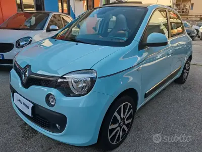 Usata Renault Twingo SE 69 CV (50 kW) 2015 Blu Utilitaria