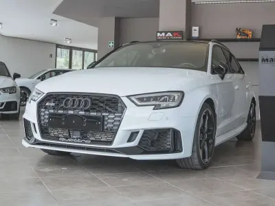 Usata Audi RS3 400 CV (294 kW) 2020 Gletscherweiß metallic Berlina