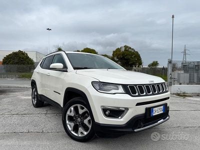 Usata Jeep Compass Limited 140 CV (102 kW) 2019 Bianco SUV