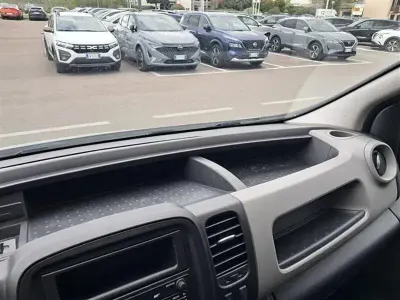 Usata Renault Trafic SE 125 CV (91 kW) 2019 Bianco Monovolume