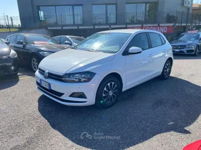 Begagnad VW Polo 65 HK (47 kW) 2019 Vit Halvkombi