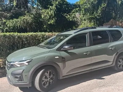 Usata Dacia Jogger 101 CV (74 kW) 2023 Monovolume
