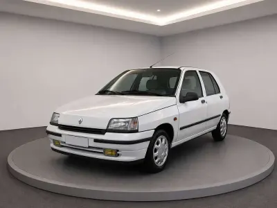 Usata Renault Clio 78 CV (57 kW) 1991 Bianco Utilitaria