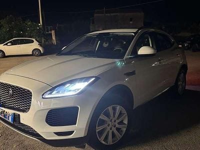Usata Jaguar E-Pace R-Dynamic 179 CV (131 kW) 2018 Bianco SUV