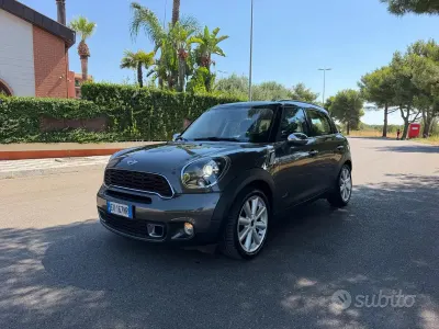 Usata Mini Cooper Countryman 143 CV (105 kW) 2014 Grigio SUV