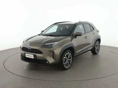 Usata Toyota Yaris Lounge 116 CV (85 kW) 2022 Verde Utilitaria
