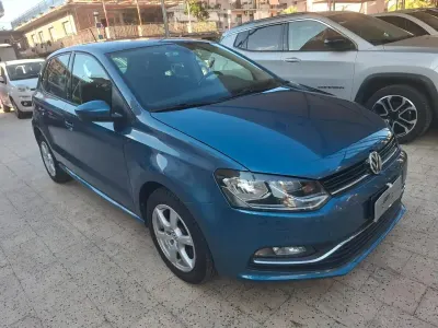 Usata VW Polo 90 CV (66 kW) 2017 Blu Berlina