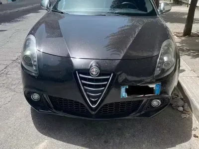 Usata Alfa Romeo Giulietta 109 CV (80 kW) 2010 Utilitaria