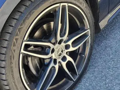 Usata Mercedes A180 Premium 122 CV (89 kW) 2018 Blu Berlina