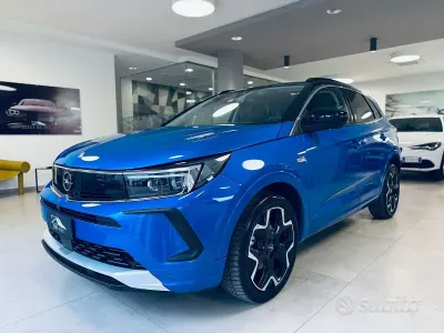 Usata Opel Grandland X GS Line 132 CV (97 kW) 2022 Blu SUV