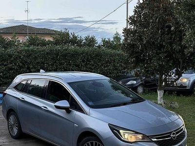 Usata Opel Astra 136 CV (100 kW) 2017 Grigio Station wagon