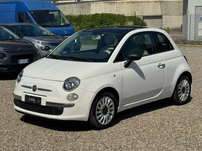 Usata Fiat 500 Lounge 69 CV (50 kW) 2016 Bianco gelato Utilitaria