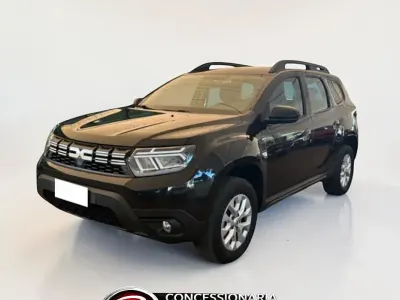 Käytetty Dacia Duster Comfort 116 HP (85 kW) 2023 Musta Katumaasturi