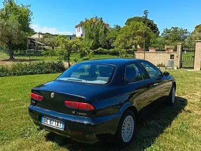 Usata Alfa Romeo 156 144 CV (105 kW) 2000 Nero Berlina